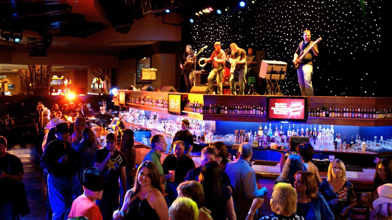 Cherokee Casino West Siloam Springs Resort Экстерьер фото