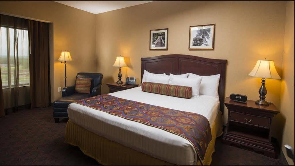 Cherokee Casino West Siloam Springs Resort Экстерьер фото